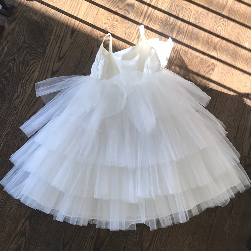 Toddler girl cream dress 4T